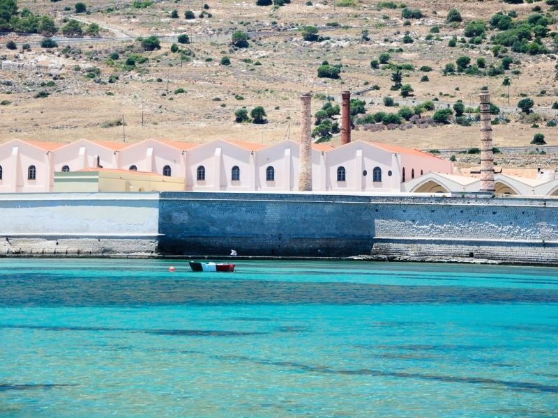 <p>Isole Sicilia</p>